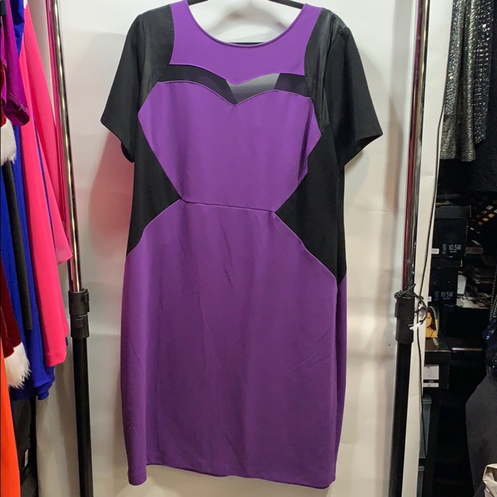 Dress - Picture 6 of 6